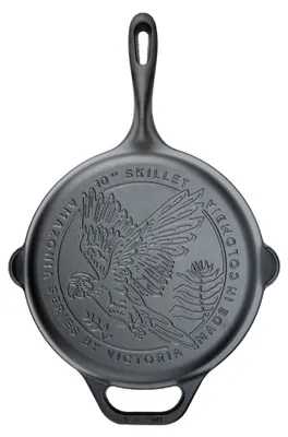 Produktbild von Victoria 36867 Gusseisenpfanne Induction 25cm für Feuer, Grill Cast Iron Skillet ohne PTFE Schwarz