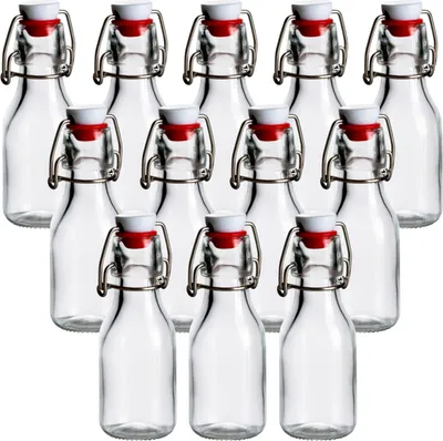 Produktbild von gouveo 12er Set Glasflaschen 100 ml rund mit Bügelverschluss rot - Kleine Bügelflasche 0,1 l zum Befüllen - Bügelverschlussflasche, Likörflasche, Schnapsflasche, Deko-Flasche