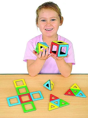 Produktbild von Polydron Bacic Set magnetisch 32tlg