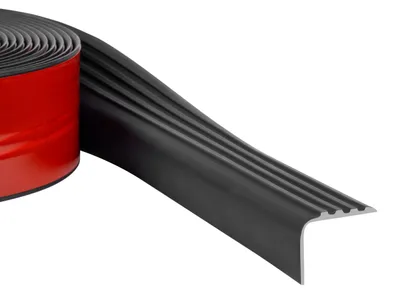 Immagine prodotto di QUEST Profilo per bordi di scale in PVC avvolgibile, autoadesivo 40x30 mm, nero, 40x30 mm, 6 m