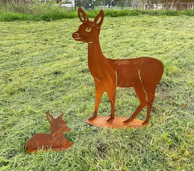 Produktbild von 2er Set stehendes REH mit Rehkitz 80cm/32cm Edelrost Gartendeko Rost Metall Rostfigur REH Hirsch Kitz Tier