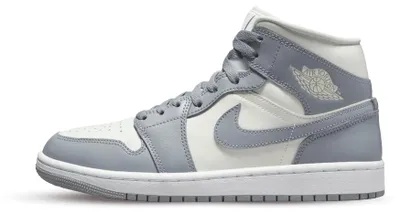 Imagen del producto de Air Jordan 1 Mid Stealth - Talla europea: 38