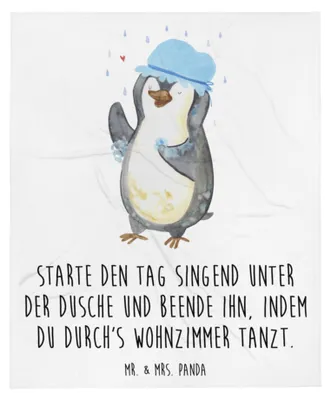 Produktbild von Mr. & Mrs. Panda Decke Pinguin Duschen - Weiß - Geschenk, Singen, Dusche, Pinguine, Duschkonzert, Sofaüberwurf, Motivation, Kuscheldecke, Plaid, Sofadecke, Bettüberwurf