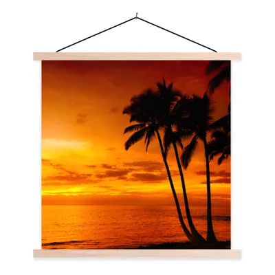 Produktbild von MuchoWow® Textilposter Palme - Sonnenuntergang - Tropisch - Orange - Meer 120x120 cm mit holzfarbenen Rahmen - Textil-Poster