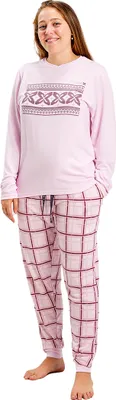Imagen del producto de Pijama de mujer Munich, modelo MU6, con cuello redondo y mangas largas