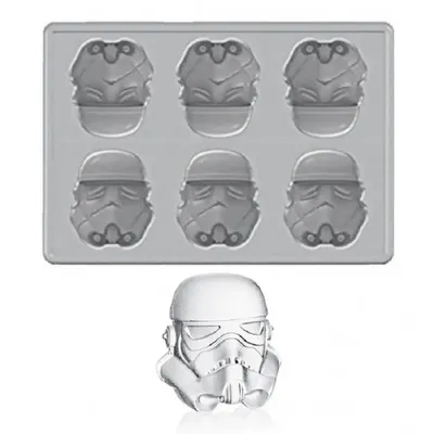 Produktbild von Silikonform für Pralinen - Stomtrooper (Farbmix)  Caketools Material:: Silikon, Farbe:: Braun, Geschirrspülmaschine:: Ja