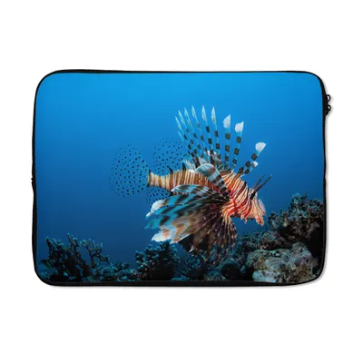 Produktbild von MuchoWow® Laptop Hülle 13 Zoll Wasser - Fische - Korallenteufel Laptoptasche - Laptophülle - Sleeve - Rundumschutz