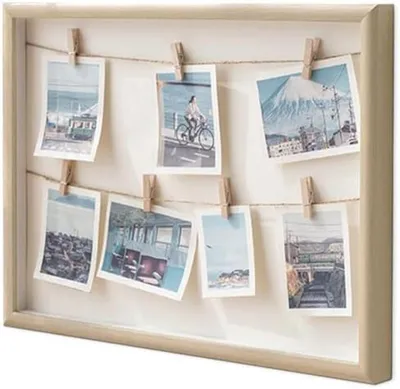 Produktbild von PromoHome® Fotocollage Wanddekoration mit Holzklammern und Seil – 42x32 cm, Beige