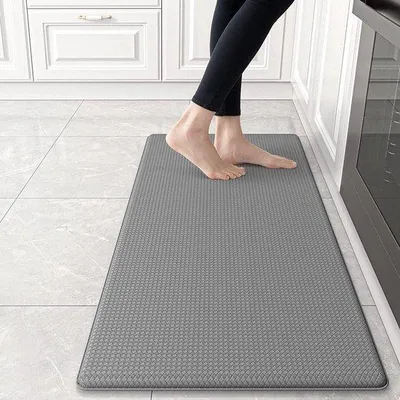 Immagine prodotto di Tappetino da cucina antiscivolo in PVC 45x180 cm, spessore 8 mm