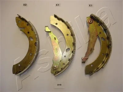 Produktbild von ASHIKA Bremsbackensatz Trommelbremse Hinten für TOYOTA Avensis Kombi (T22) 55-02-216