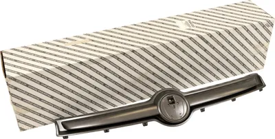 Produktbild von Original Fiat Frontzierstück vorne Fiat Panda 312 319 OE 735634469