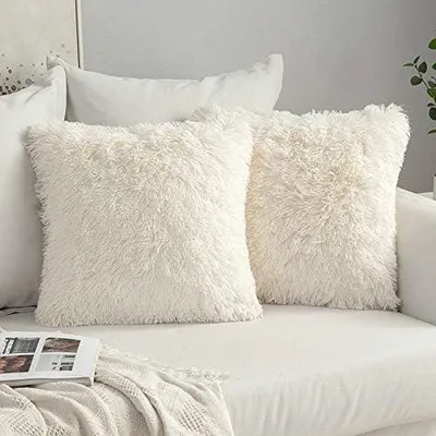 Produktbild von MIULEE 2er Set Kissenbezüge Künstlich Pelz Sofakissen Dekorative Dekokissen Kuschelkissen Plüschkissen Kuschelig Couchkissen Superweich Kissen Flauschig Kissenbezug für Sofa 40x40 cm Cremeweiß