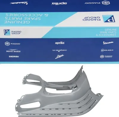 Immagine prodotto di Pedana bianca per Vespa GTS 125 250 300 GT 125 200 L - Ricambio originale Piaggio (1B0069536)