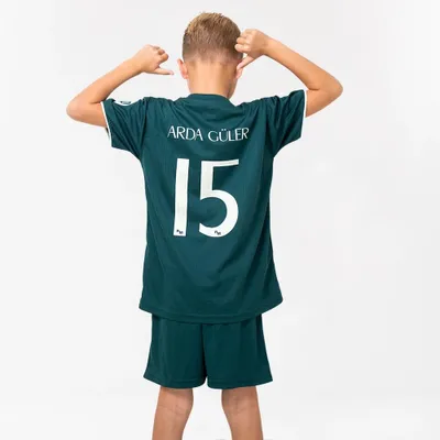 Produktbild von Arda Güler Real Madrid Auswärtstrikot - Fußballtrikot Kinder - Größe 164 - Saison 2026/2027 - Shirt und Hose - Jungen - Mädchen - Grün