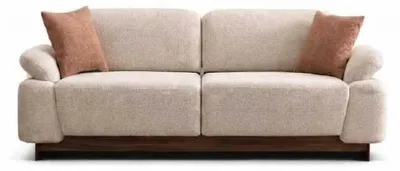 Immagine prodotto di Divano beige, cuscini nuovi, design moderno, minimalista, ideale per un soggiorno accogliente