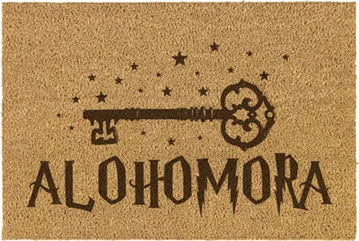Produktbild von Kokos-Fußmatte „ALOHOMORA“ mit Schlossmotiv – 40x60 cm – Für den Innenbereich