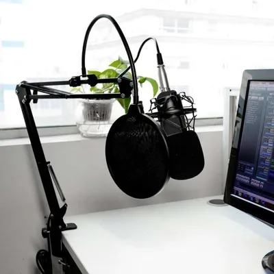 Immagine prodotto di Microfono con set di accessori MICROFONO DA STUDIO E PER STREAMING MT397S