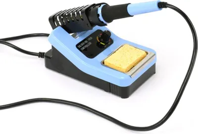 Image de Station de soudage Daytools LS-8906, 480°C | Réglage en continu de la température | Puissance du fer à souder 48 W | Avec éponge de nettoyage et tiroir extractible | Tension de service 230 V | Kit complet