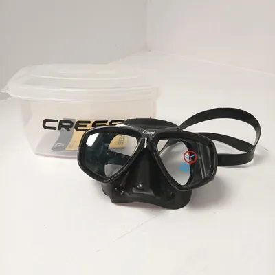 Produktbild von Cressi Sub S.p.A. Tauchmaske Schwärz Masks Wasser Profi