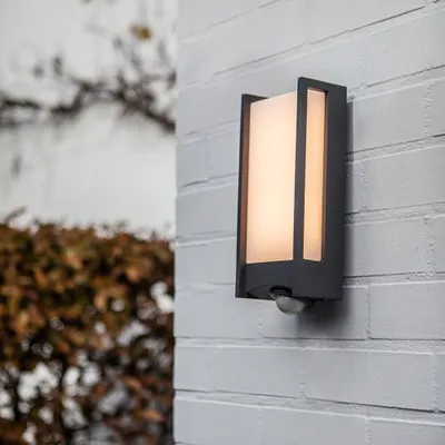 Produktbild von Lutec LED Sensor-Außenwandleuchte Qubo anthrazit IP54