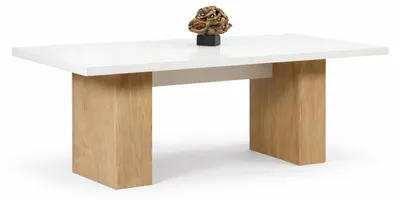 Image de Élégante table de cuisine blanche, table de salle à manger design avec piètement en bois