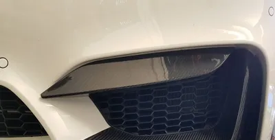 Produktbild von Carbon Front Flaps V1 Frontlippe Spoiler Ecken passt für BMW M3 F80 M4 F82 F83