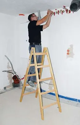 Produktbild von Günzburger Steigtechnik Sprossen-Stehleiter Holz 2 x 4 Sprossen - 033208