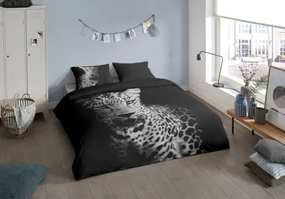 Produktbild von Pure Microfaser Bettwäsche 3 teilig Bettbezug 200 x 220 cm Kopfkissenbezug 60 x 70 cm Hans 2513.04.02 Black