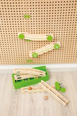 Produktbild von Beleduc Murmelbahn Spielzeug - Plug it Marble Run Set Lernspiel, Zubehör für Plug it System