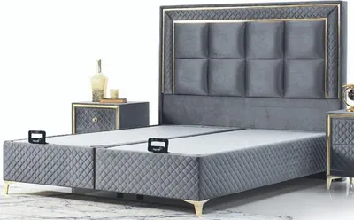 Produktbild von Casa Padrino Luxus Doppelbett Grau / Gold - Modernes Massivholz Bett - Moderne Schlafzimmer & Hotel Möbel - Luxus Kollektion