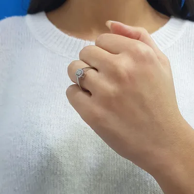 Produktbild von 0,16 Carat Diamantring mit Diamanten in Baguette-Schliff - 62 (19,70 mm)