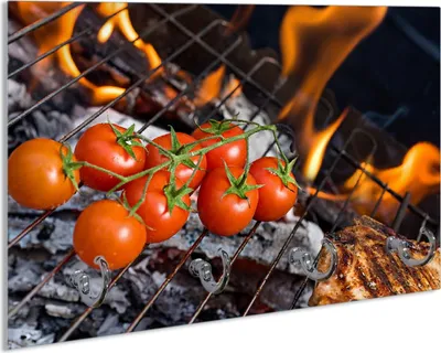 Produktbild von Wallario Schlüsselbrett aus Glas, Motiv: Tomaten und Steak auf einem Grill, 30 x 20 cm mit 4 Haken