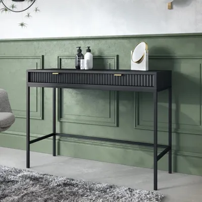 Produktbild von Schminktisch Kioto 104 cm Schwarz & Schwarz – Rillenfront, Goldene Griffe, 2 Schubladen, Loft