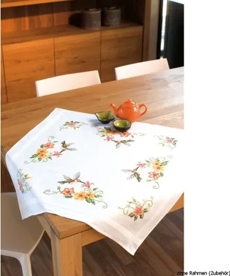 Image de Nappe Vervaco "Kolibri", motif de broderie dessiné