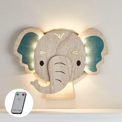 Produktbild von Lights4fun LED Wandleuchte Elefant aus Holz mit Fernbedienung Timer batteriebetrieben Innenbereich Kinderzimmer Deko Wandleuchte Kinderlampe Wandlicht Babyzimmer