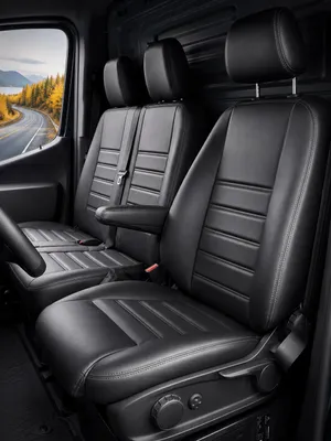 Productafbeelding van Stoelhoezen Mercedes eSprinter 2019 - 2023 – Fezz zwart – lederen stoelhoezen – perfecte pasvorm (Stoel/Bank-Comfort stoel/bank)