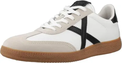 Image de Munich Sneakers 8290162 in White color size 41
