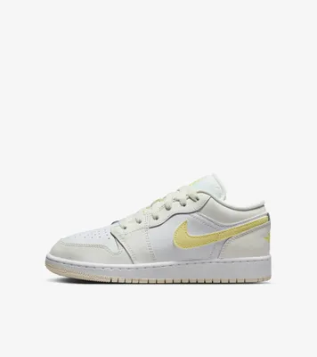 Immagine prodotto di Nike Air Jordan 1 Low GS "Light Laser Orange", Giallo, Taglia: 40