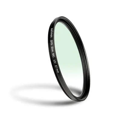 Produktbild von Walimex pro UV-Filter Slim MC 67mm - Schutz vor UV-Strahlen und Verschmutzung, Hochwertige Mehrschichtvergütung, mit äußerst dünner, gering auftragender Metallfassung, Inkl. Schutzhülle