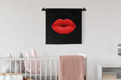Produktbild von MuchoWow® Wandteppich Wandbehang Lippen - Rot - Schwarz 60x60 cm Tapisserie Dekoration Wandtuch - Dekorationen - Wand Decke