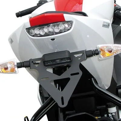Produktbild von alpha Technik Kennzeichenhalter Yamaha YZF-R125, RE06 für YZF-R125 RE06