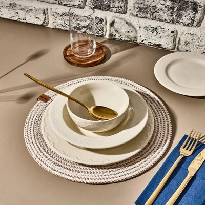 Obrázok produktu pre Hermia Concept, kvalitná 24-dielna jedálenská súprava zo 100 % porcelánu, biela | 6 servírovacích tanierov (25 x 25 x 2,5 cm), 6 tanierov (21 x 21 x 3 cm), 6 misiek (15 x 15 x 4,5 cm), 6 dezertných tanierov (22 x 22 x 2,5 cm) | Vhodné do umývačky riadu do 50 °C, nevhodné do mikrovlnnej rúry.
