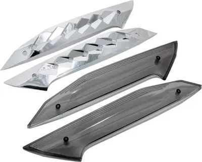 Produktbild von Givi Reflektor Für V47nt Topcase Silber  Silber One Size