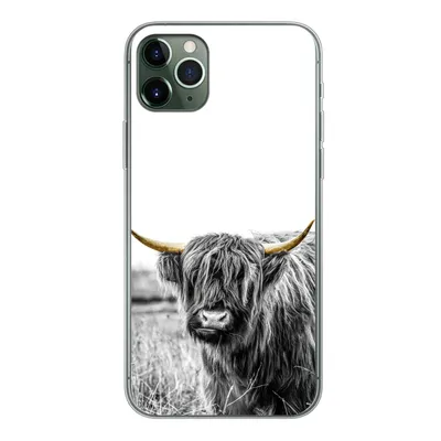Produktbild von MuchoWow® Handyhülle Schutzhülle Hülle für iPhone 11 Pro Max Schottischer Highlander - Gold - Schwarz - Weiß Silikon Softcase Handy Hülle - Schutz