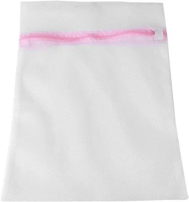 Obrázok produktu pre Vrecúško z polyesteru na dámske spodné prádlo so zapínaním – elegantný dizajn v rozmeroch 40 x 50 cm