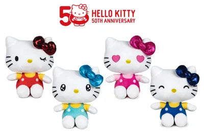Immagine prodotto di Hello Kitty Plüschfiguren 16 cm 50° Anniversario Display (24)