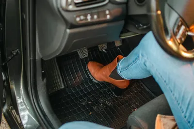 Obrázek produktu pro Gumový kobereček řidiče černý pro: Citroen C4 Spacetourer 2018-2022 minivan