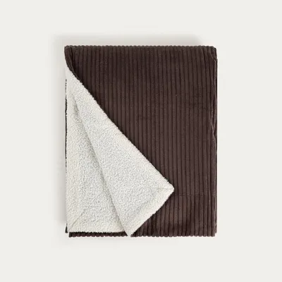 Zdjęcie produktu dla HOMLA Koc MIRADO brązowy o strukturze sztruksu z podbiciem boucle 150x200 cm