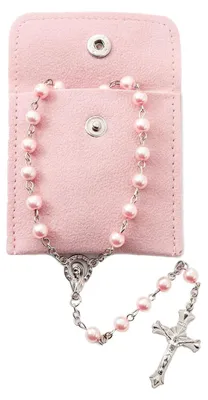 Imagen del producto de Rosario católico con cruz de estilo retro, 1 unidad, presentado en una bolsa de terciopelo, ideal para la oración