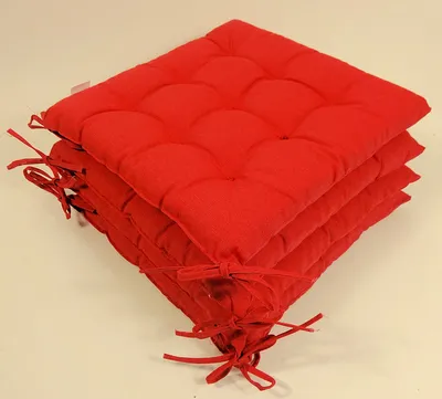 Produktbild von Set 4 x Stuhlkissen / Sitzkissen Fabia mit Schleifen 40 x 40 cm Dicke 5 cm , Fb. rot , Baumwolle/Polyester 80/20 %